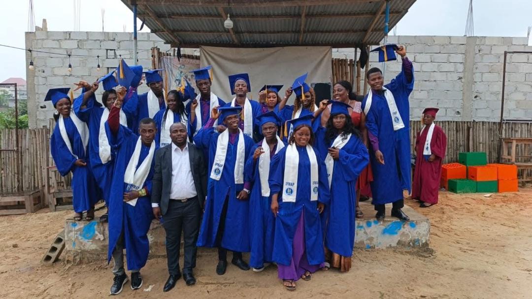 Projet de réinsertion avec les acteurs du secteur du pétrole ( Total Énergie et Corlay ) et du Cabinet IFMAP